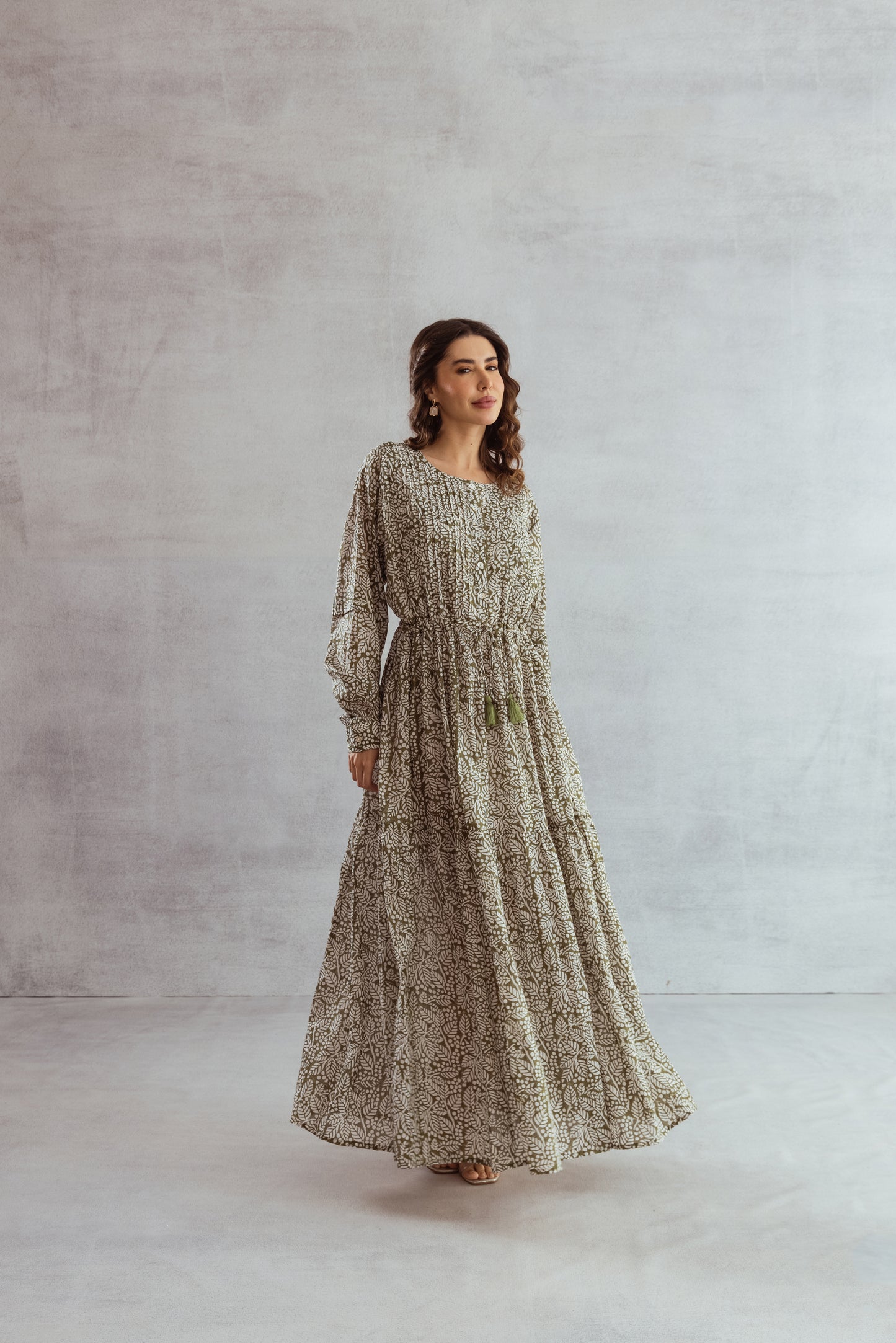 Hensa Tier Ruffle Dress