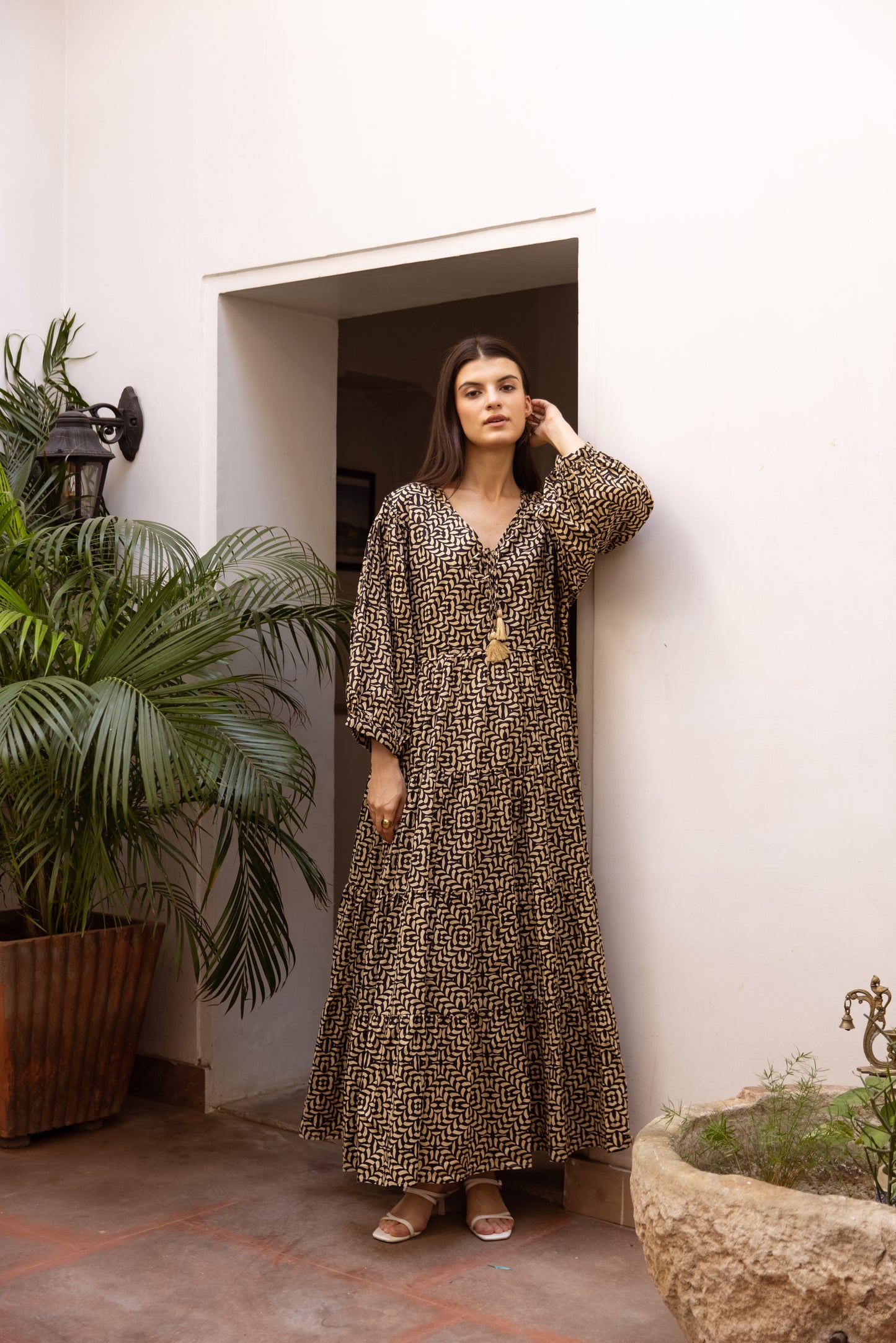 Gulhar Balloon Crown Dress