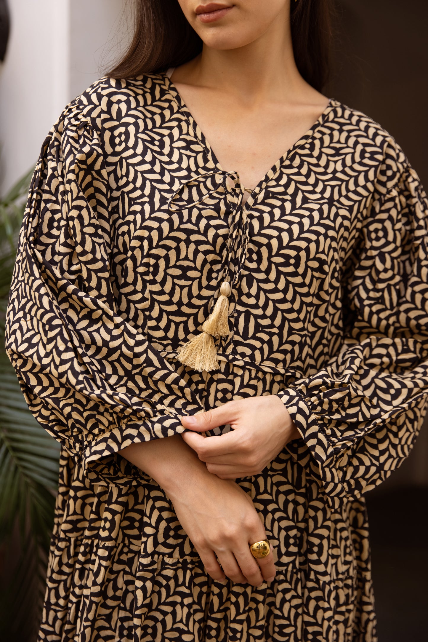 Gulhar Balloon Crown Dress