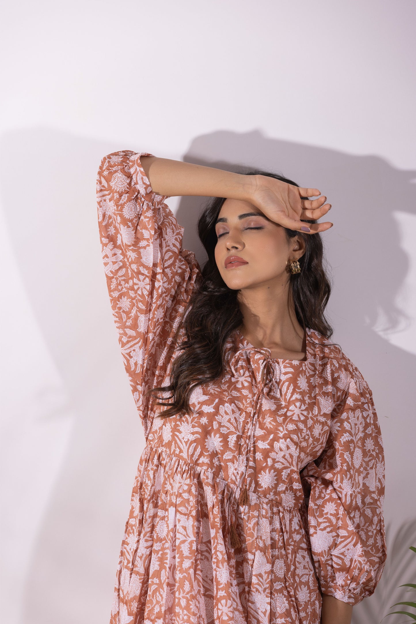 Desert sand Balloon Crown Dress