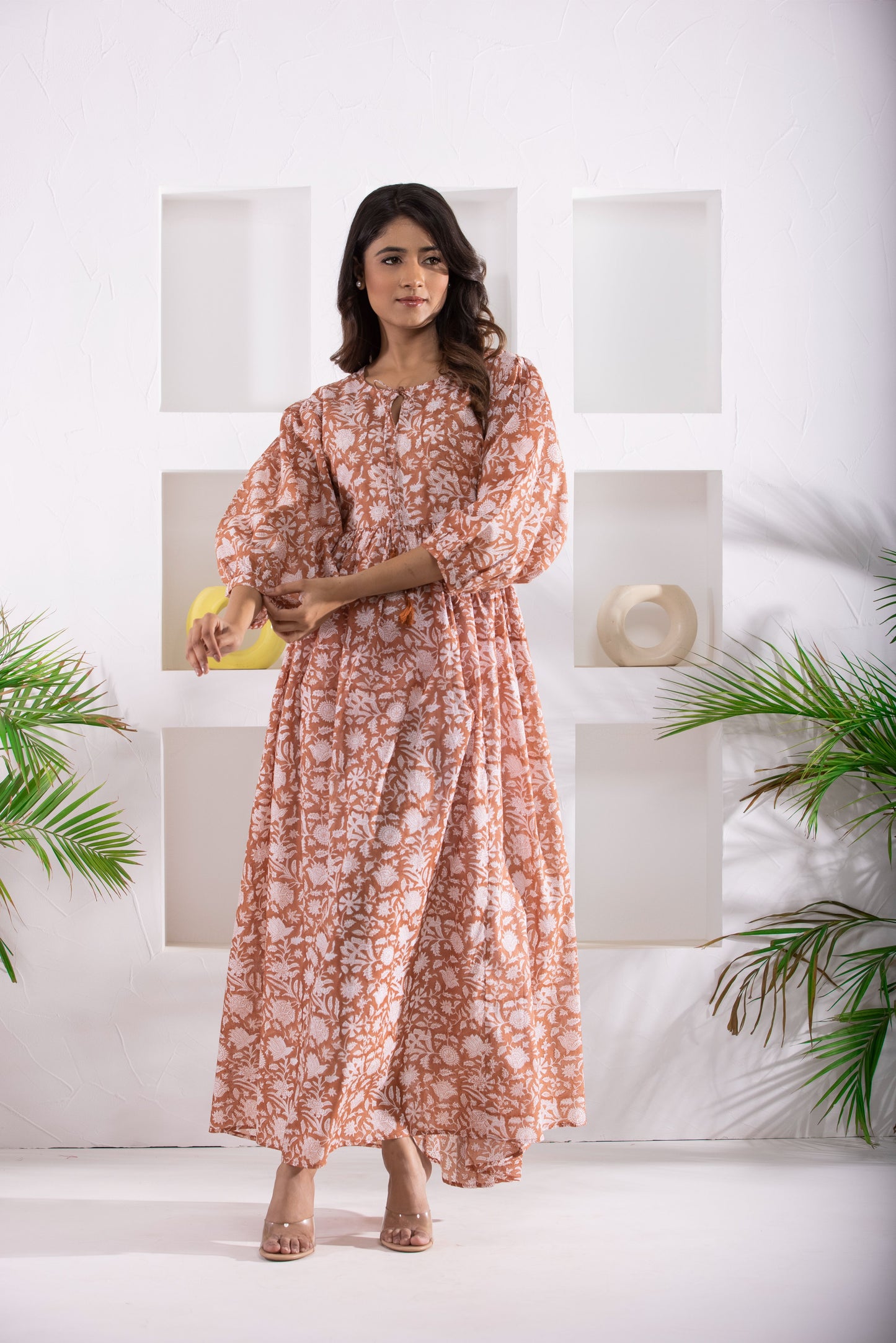 Desert sand Balloon Crown Dress