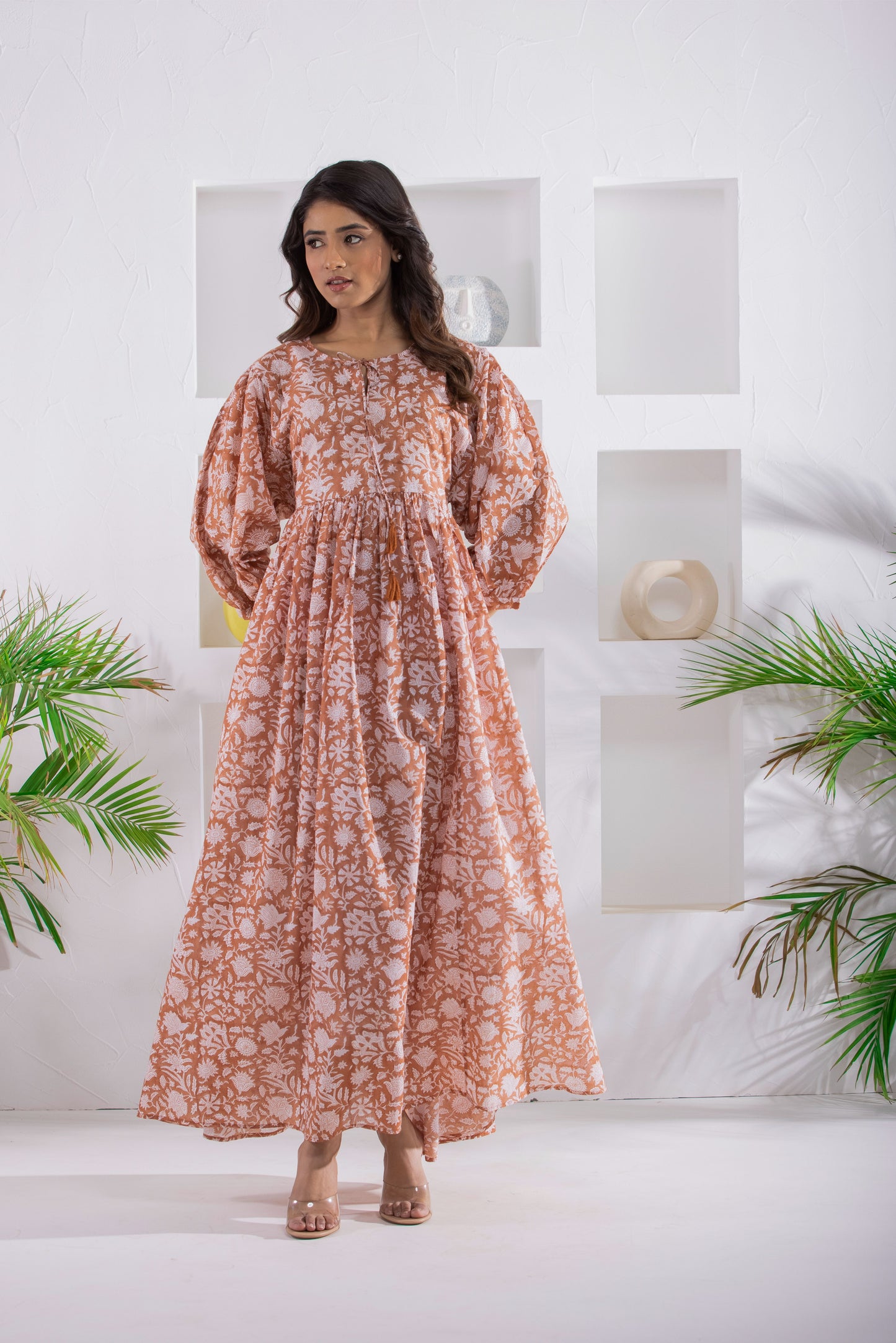 Desert sand Balloon Crown Dress