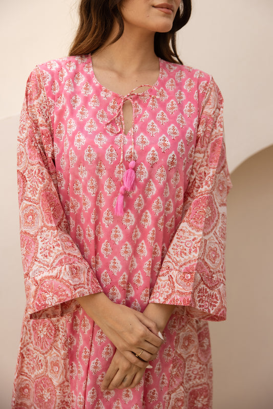 Oyona Dress