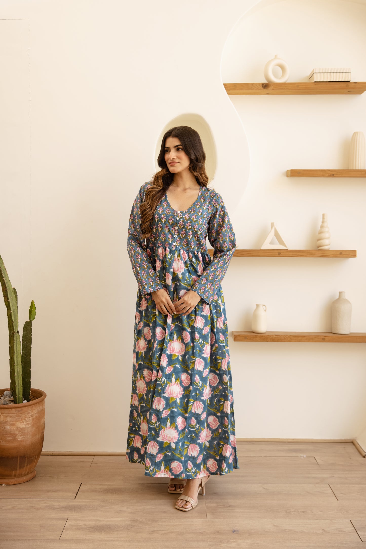 Vami Signature Dress