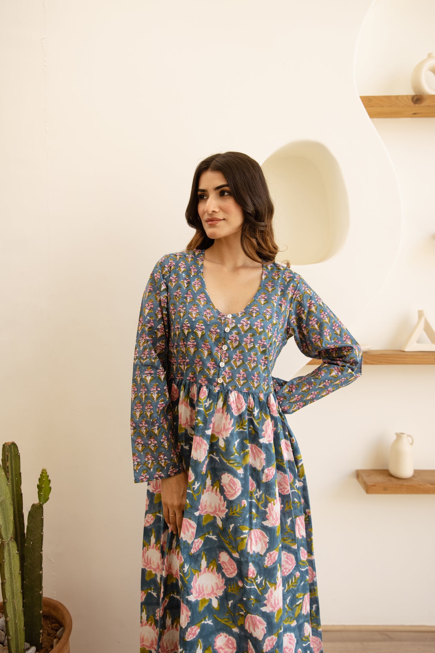 Vami Signature Dress