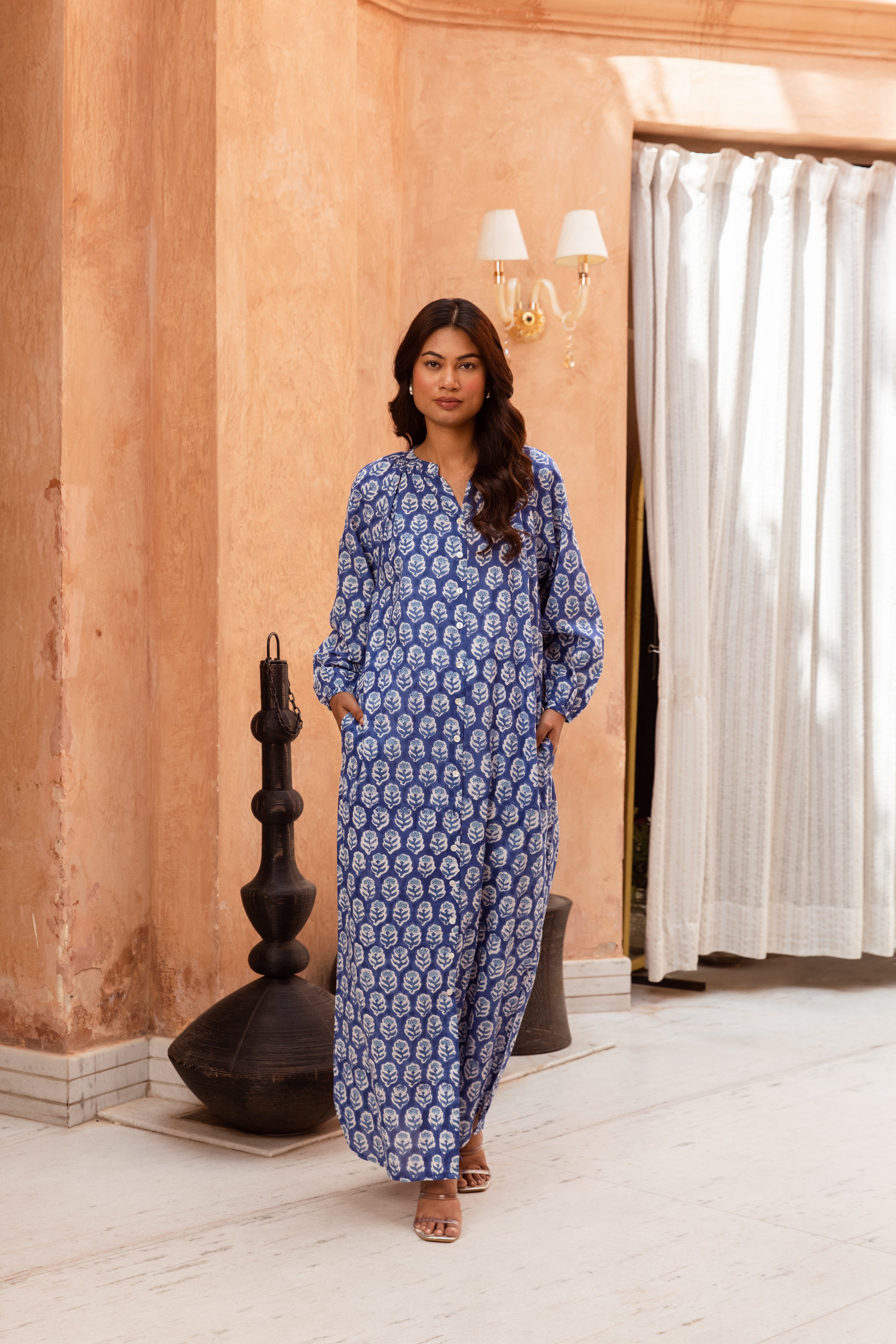 Kinoma Buttoned Dress – Hathi Store