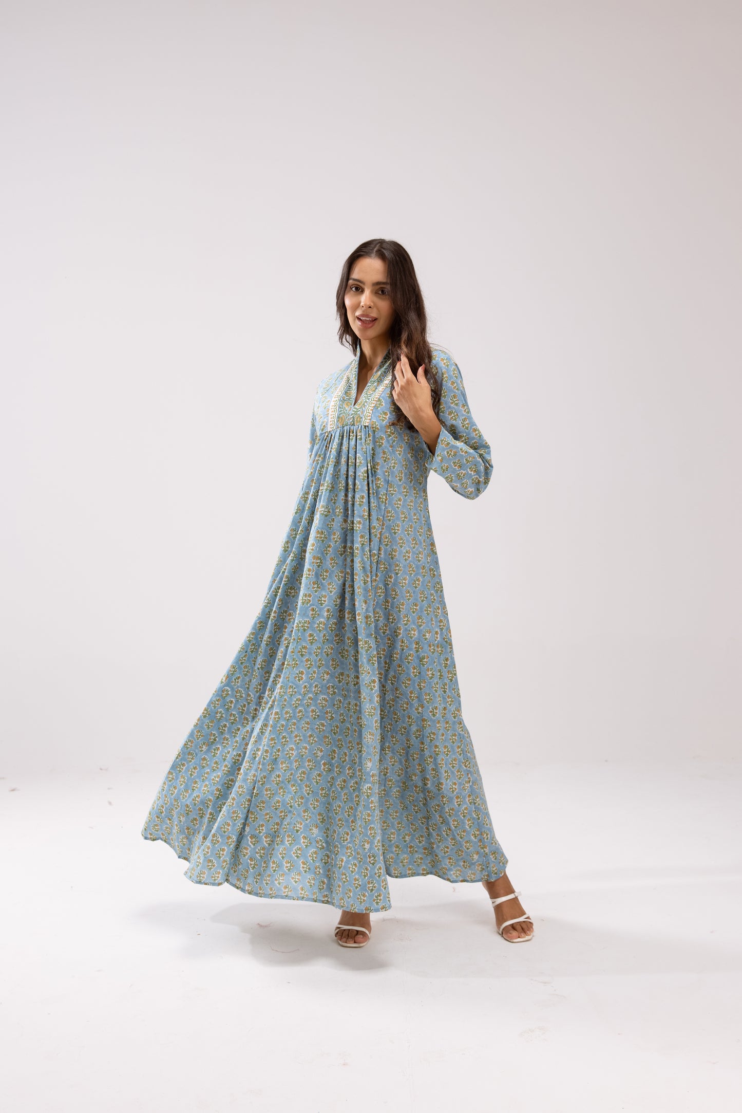 Olat Dress