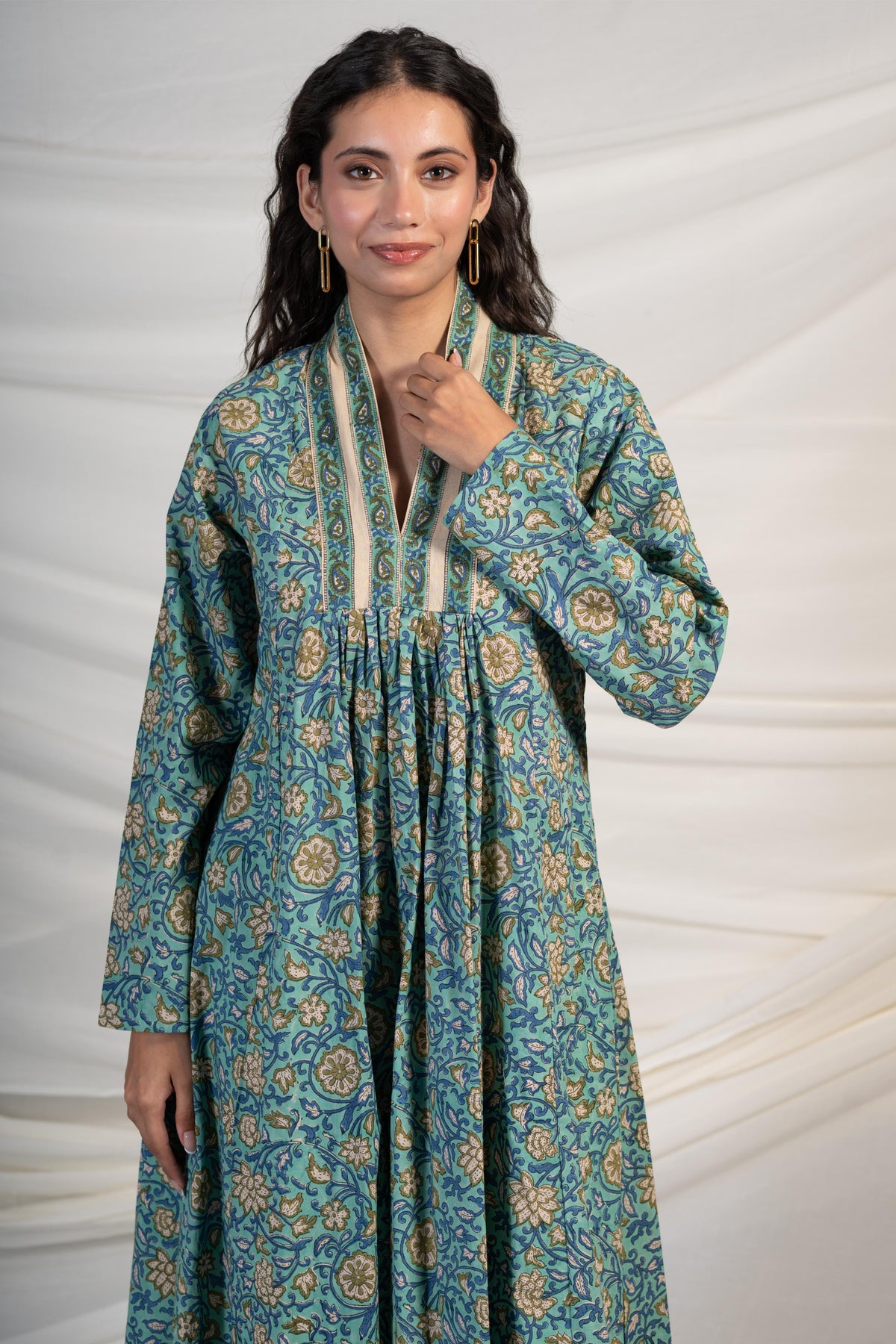 Lesha Dress