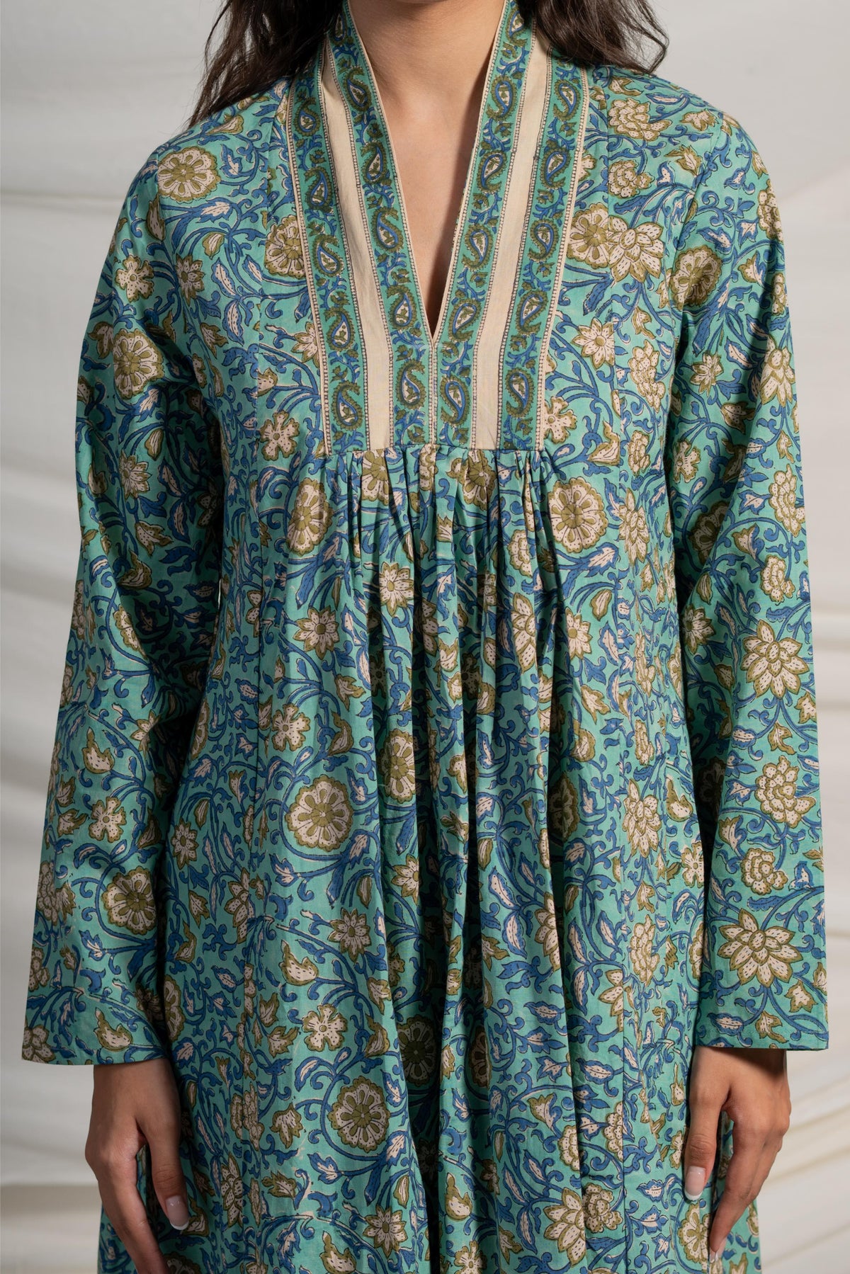 Lesha Dress
